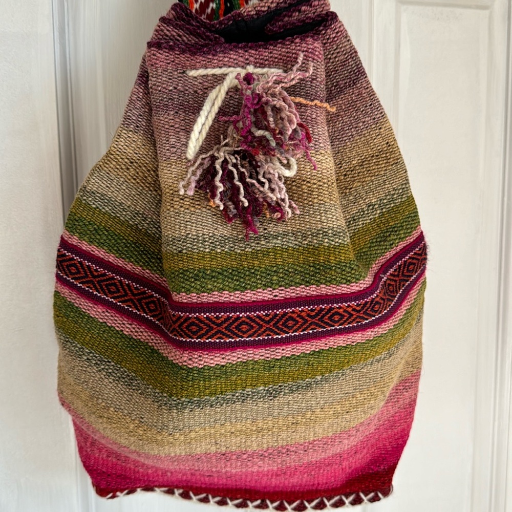 Peru Frazada handwoven backpack bag